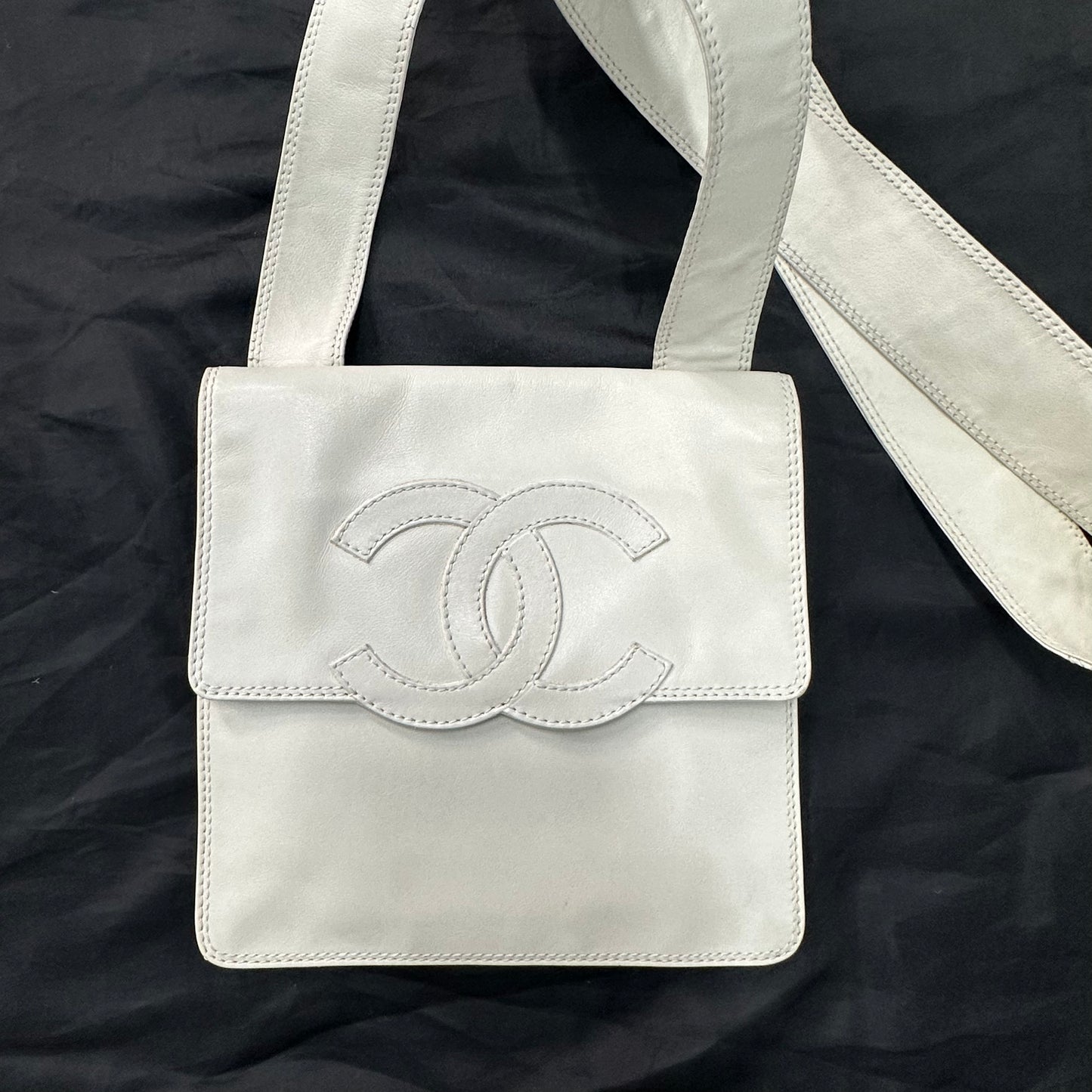 Chanel envelope shoulder bag vip collection