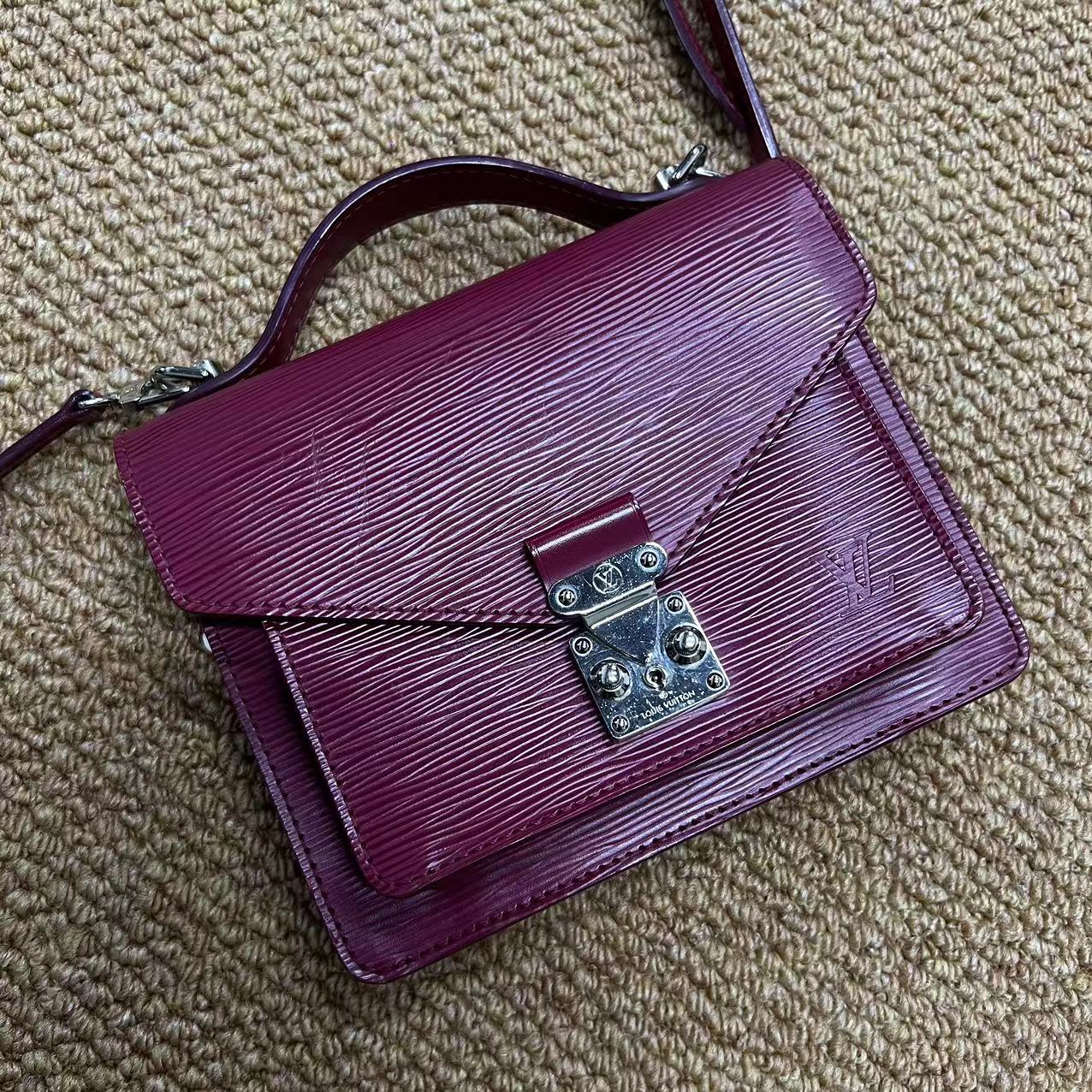 Louis Vuitton Louis Vuitton Fushia Epi Monceau BB