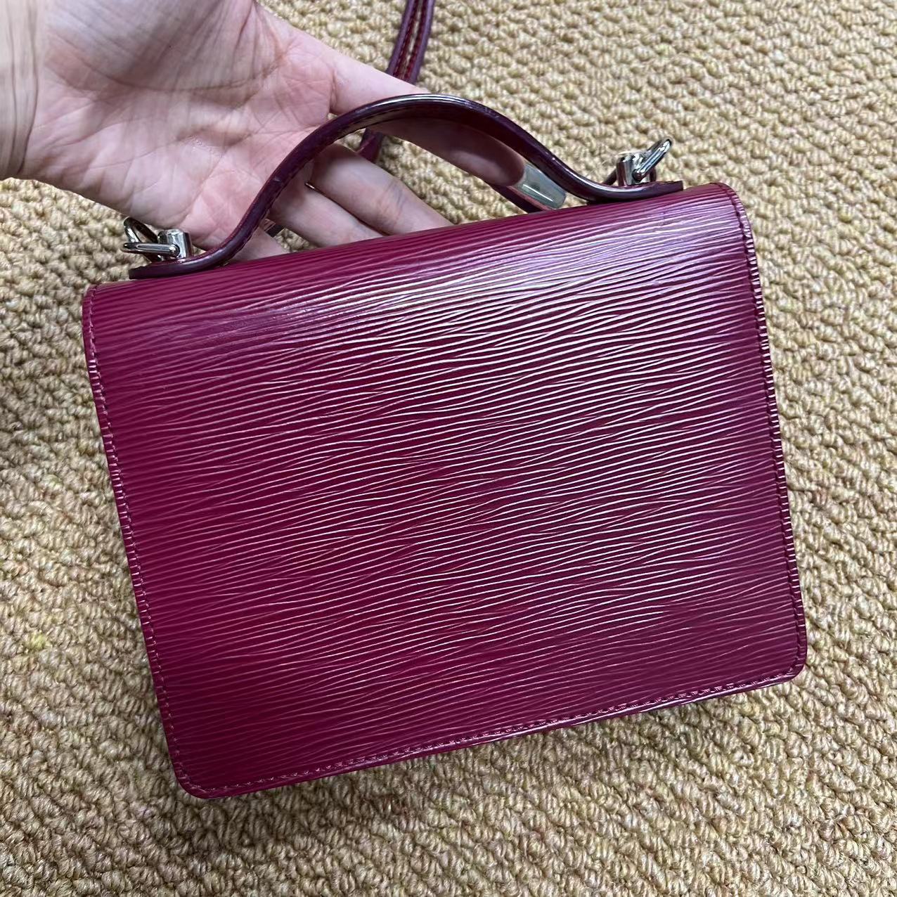 Louis Vuitton Louis Vuitton Fushia Epi Monceau BB