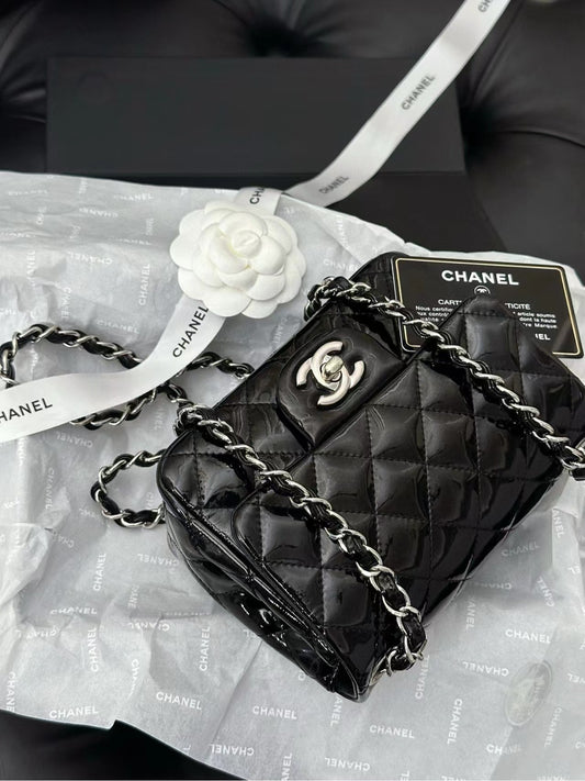 Chanel  Patent  Quilted Mini Square Flap Black Pristine